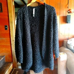 Woman's Kensie Cardigan